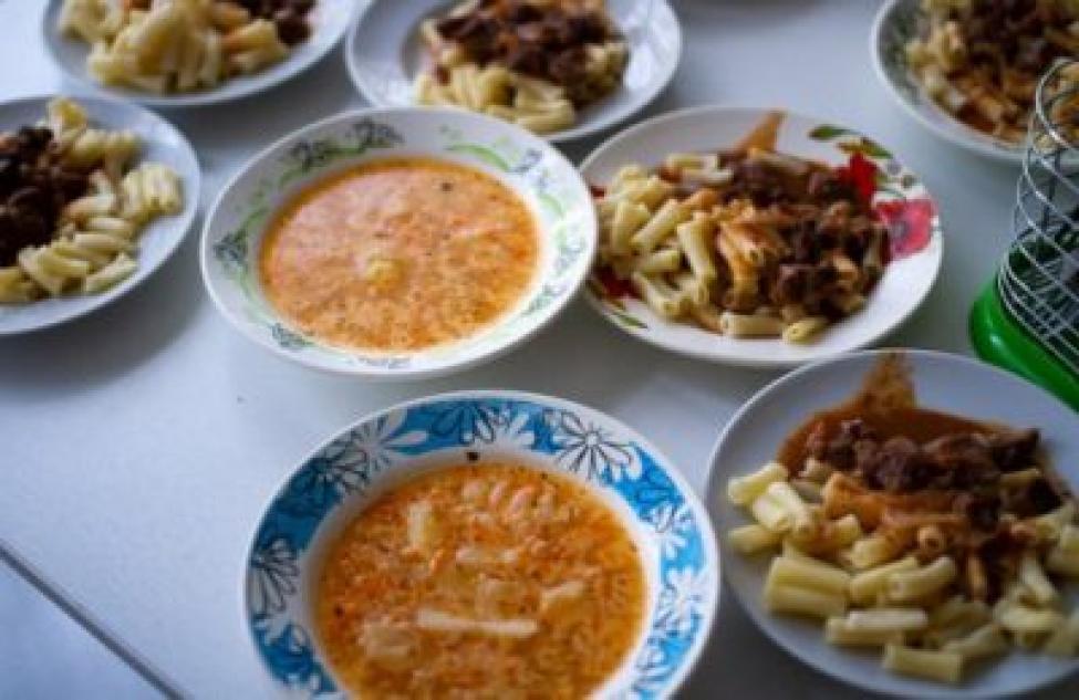 Опыт Новосибирской области по организации бесплатного горячего питания для школьников начальных классов представлен на федеральном уровне
