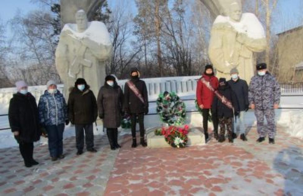 Жители Здвинска приняли участие во Всероссийской акции «Защитим Память Героев»