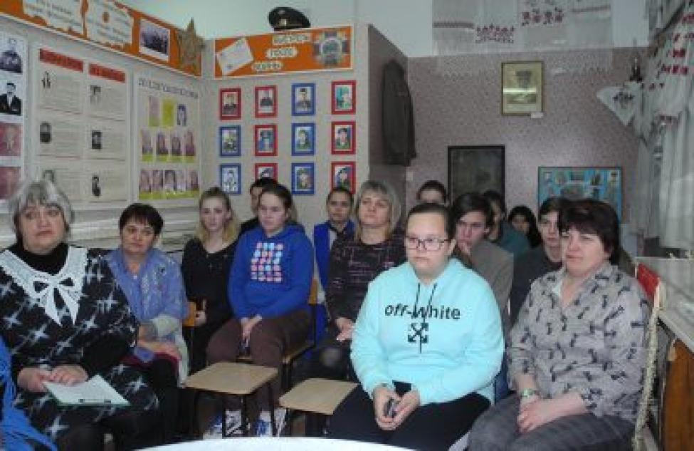 Лянинским школьникам рассказали о холокосте