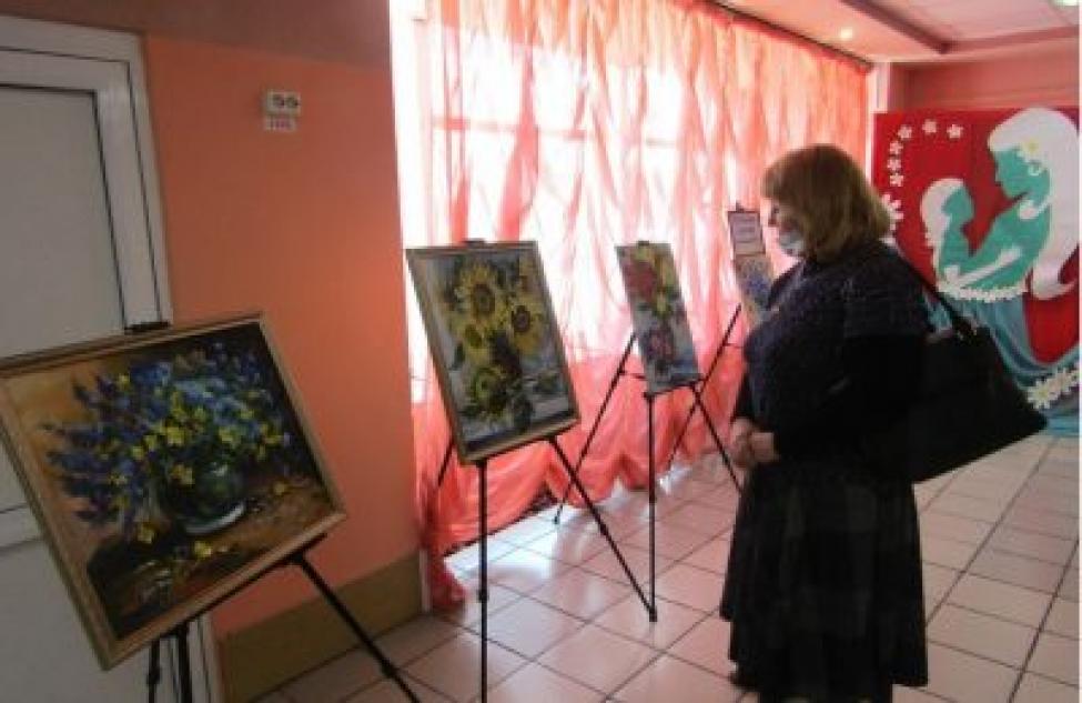 Женщин-селянок в праздником Весны поздравляли в Здвинском музее