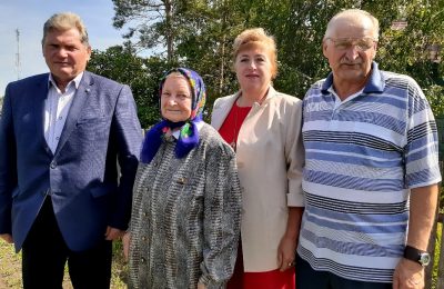 Долгожителей Здвинского района поздравили с юбилеем