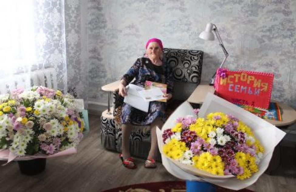 В чем секрет долголетия 90-летней жительницы Чулыма