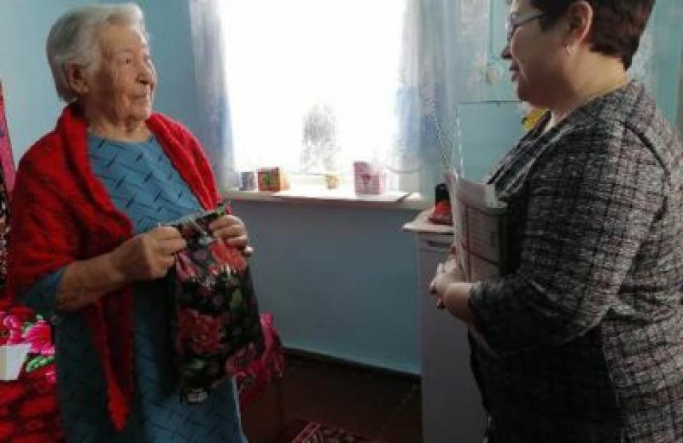Ветеран редакции газеты «Сельский труженик» отметила 95-летний юбилей