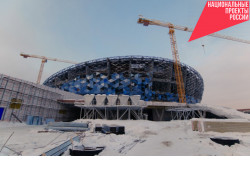 Строители завершили монтаж каркасных перегородок на всех шести этажах ледовой арены г.Новосибирска – внутренние помещения приобрели проектные очертания