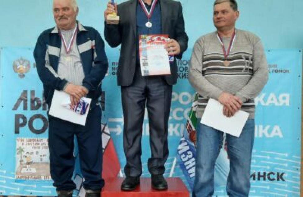 Глава Горносталевского сельсовета победил в турнире по бильярду