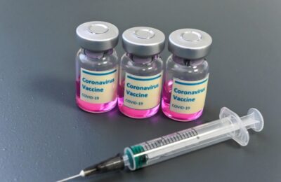 «Прямая линия» о порядке вакцинации детей