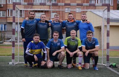 Выпускники Верх-Каргатской школы создали в Новосибирске свою футбольную команду