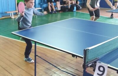Юные теннисисты из Здвинска уверенно идут к победе