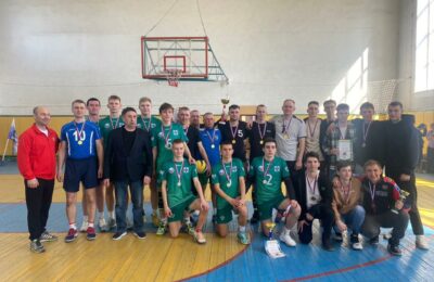 Турнир памяти тренера по волейболу Владимира Куриленко провели в Здвинске