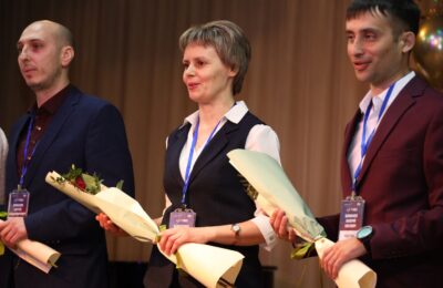 «Учитель года»: Елена Семеренко из Здвинского района в десятке лучших после первого дня конкурса