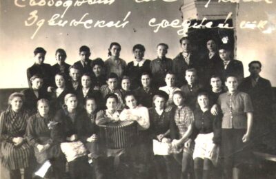 Выпуск Здвинской школы 1953 года: нас учили замечательные учителя