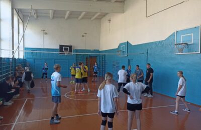 Здвинские школьники приняли участие в традиционном спортивном турнире в Доволенском районе