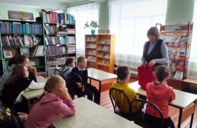 Библиотека Здвинского района провела «Сказочную кутерьму»