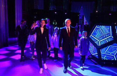 Выставку «Россия» на ВДНХ посетил президент Владимир Путин