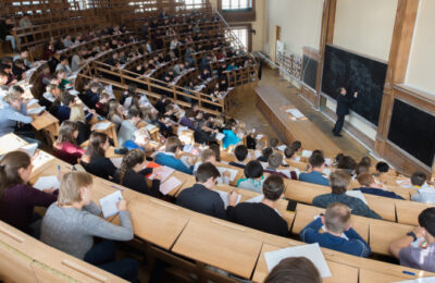 В вузах Новосибирской области более шести тысяч студентов