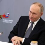 Владимир Путин встретился с матерями и женами героев СВО