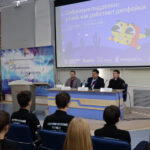 Школьников региона научили распознавать дипфейки