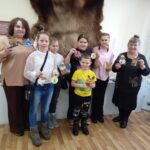 Мастер-класс по созданию ёлочных игрушек прошел в Здвинском музее