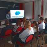 В Здвинской школе старшеклассникам рассказали о кибербезопасности