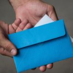 Последствия выплаты зарплаты в конвертах для работников и работодателей