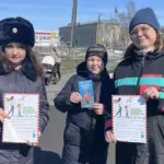 В Здвинске сотрудники Госавтоинспекции провели акцию о важности личного примера
