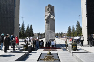 В Новосибирске прошла акция на мемориальном комплексе