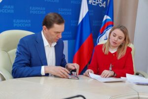 Документы на регистрацию для участия в предварительном голосовании «Единой России» подал Виктор Игнатов