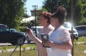 В Здвинский музей передали книгу о подвигах участников СВО